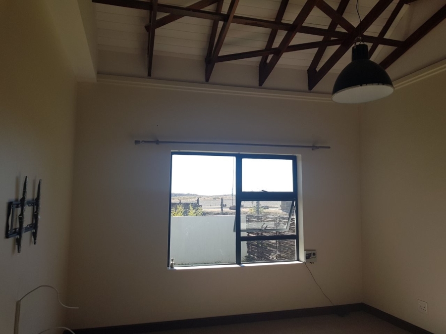 To Let 3 Bedroom Property for Rent in Wild Olive Estate Free State